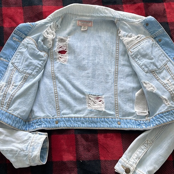 GUESS Ripped Jean Jacket - Picture 12 of 14